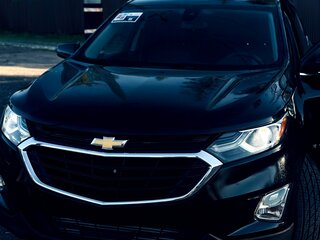 2020 Chevrolet Equinox III, чёрный, 1800000 рублей, вид 3