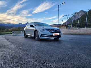 2021 Skoda Superb III Рестайлинг, серый, 3300000 рублей, вид 3
