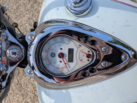 2006 Yamaha XVS400 Drag Star, белый, 419000 рублей - вид 11
