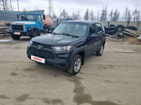 Lada (ВАЗ) Niva Travel I
