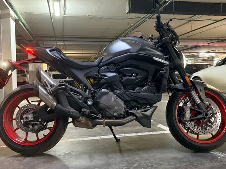 2021 Ducati Monster 937, серый, 975000 рублей, вид 1