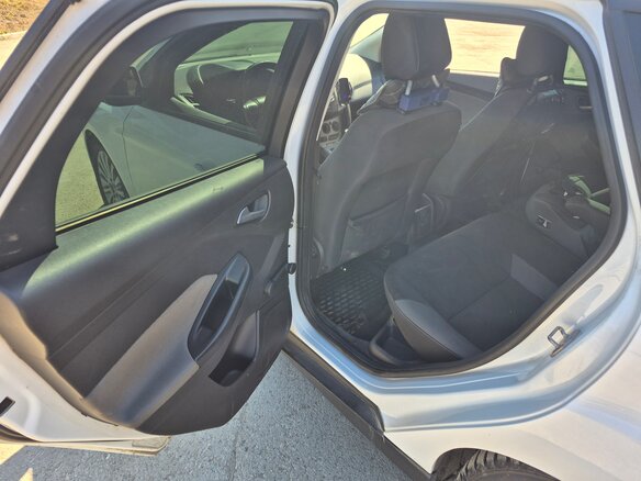 2014 Ford Focus III, белый, 810000 рублей - вид 15