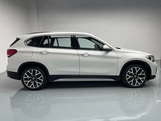 2022 BMW X1 Long 20Li sDrive II (F48) Рестайлинг, белый, 2250000 рублей, вид 4
