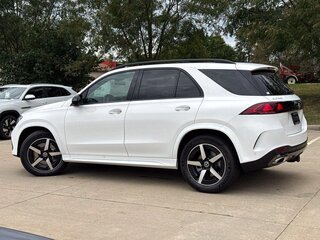 2026 Mercedes-Benz GLE 450 II (V167) Рестайлинг 2, белый, 13855804 рублей, вид 3
