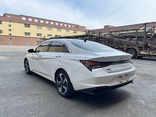 2022 Hyundai Elantra VII (CN7), белый, 1650000 рублей, вид 4