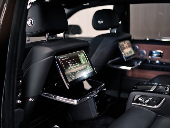 2020 Rolls-Royce Phantom VIII (Series I), чёрный, 49000000 рублей - вид 10
