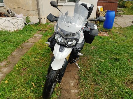 2013 Triumph Tiger 800, белый, 600000 рублей, вид 2