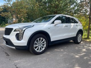 2023 Cadillac XT4 I, белый, 3700000 рублей, вид 3