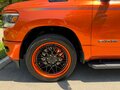2022 Ram 1500 Crew Cab V, оранжевый, 6800000 рублей - вид 11