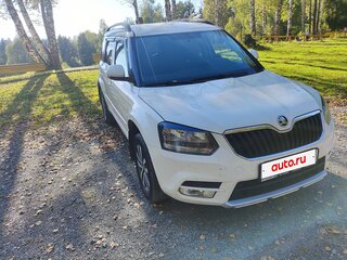 2015 Skoda Yeti I Рестайлинг, белый, 1200000 рублей, вид 2