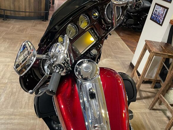 2014 Harley-Davidson CVO Limited, красный, 1980000 рублей - вид 7
