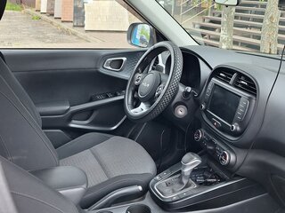 2022 Kia Soul III, белый, 2000000 рублей, вид 5