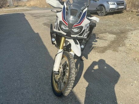2016 Honda CRF 1000L Africa Twin, белый, 1100000 рублей, вид 5
