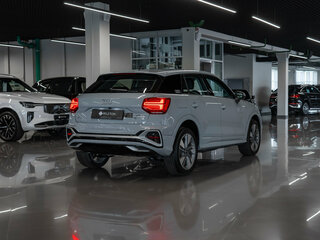 2025 Audi Q2 L 35 TFSI I Рестайлинг, серый, 3800000 рублей, вид 4