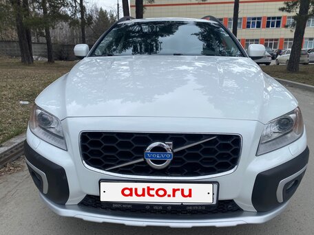 2014 Volvo XC70 II Рестайлинг, белый, 1805000 рублей, вид 3