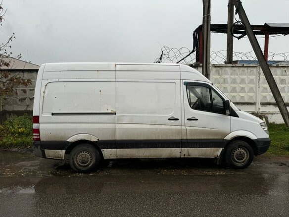2012 Mercedes-Benz Sprinter, белый, 1000000 рублей - вид 1