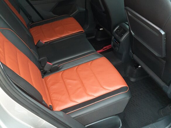 2017 Volkswagen Tiguan II, серебристый, 3250000 рублей - вид 6