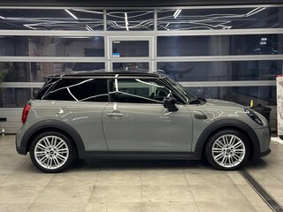 2021 Mini Hatch Cooper III (F55/F56) Рестайлинг, серый, 2650000 рублей, вид 4