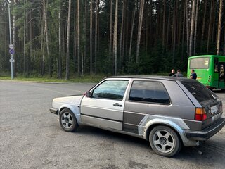 1985 Volkswagen Golf II, серый, 180000 рублей, вид 3