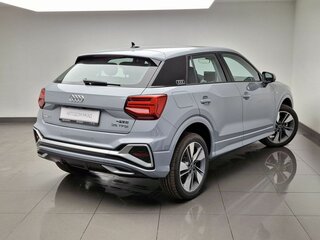 2025 Audi Q2 35 TFSI I Рестайлинг, серый, 3700000 рублей, вид 4
