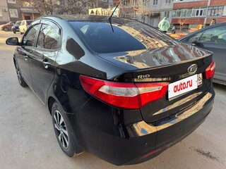 2011 Kia Rio 4-speed III, чёрный, 799000 рублей, вид 4