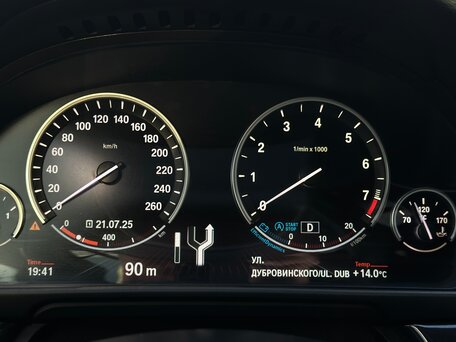 2012 BMW 5 серии 520i VI (F10/F11/F07), коричневый, 2100000 рублей, вид 5