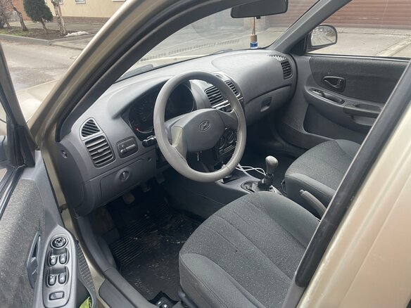 2006 Hyundai Accent ТагАЗ II, бежевый, 335000 рублей - вид 7