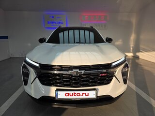 2023 Chevrolet Trax II, белый, 1543000 рублей, вид 2