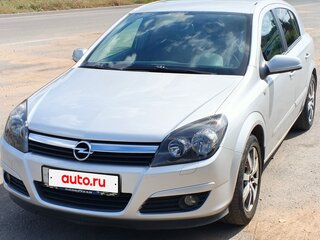 2004 Opel Astra H, серебристый, 550000 рублей, вид 1
