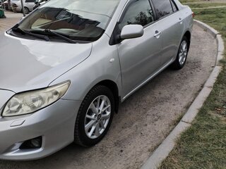 2007 Toyota Corolla X (E140, E150), серебристый, 800000 рублей, вид 1