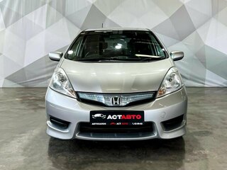 2013 Honda Fit Shuttle I Рестайлинг, серебристый, 699000 рублей, вид 2