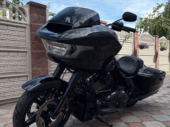2024 Harley-Davidson Road Glide, чёрный, 2605000 рублей - вид 1