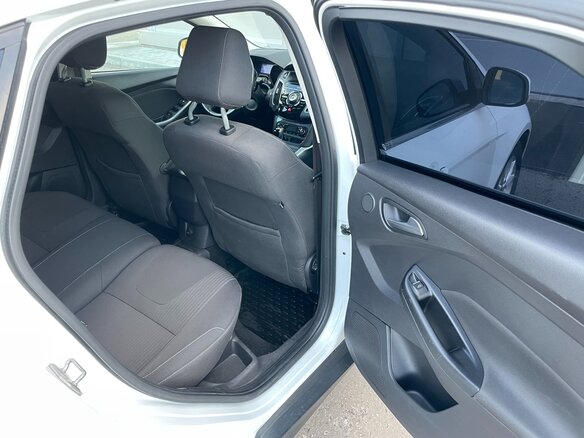 2012 Ford Focus III, белый, 750000 рублей - вид 14