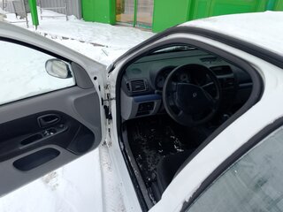 2008 Renault Symbol I Рестайлинг 2, белый, 130000 рублей, вид 5