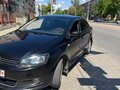 2013 Volkswagen Polo V, чёрный, 850000 рублей