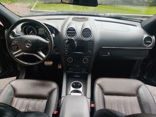 2011 Mercedes-Benz GL-Класс 350 I (X164) Рестайлинг, чёрный, 1890000 рублей, вид 3