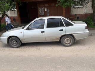 2011 Daewoo Nexia I Рестайлинг, серебристый, 180000 рублей, вид 3