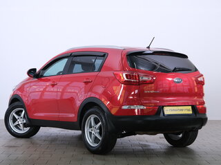 2013 Kia Sportage III, красный, 1359000 рублей, вид 4