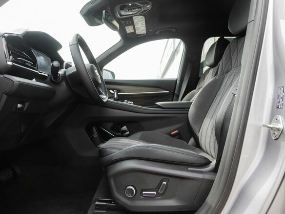 2026 Geely Monjaro I Рестайлинг, серебристый, 4905441 рублей - вид 10