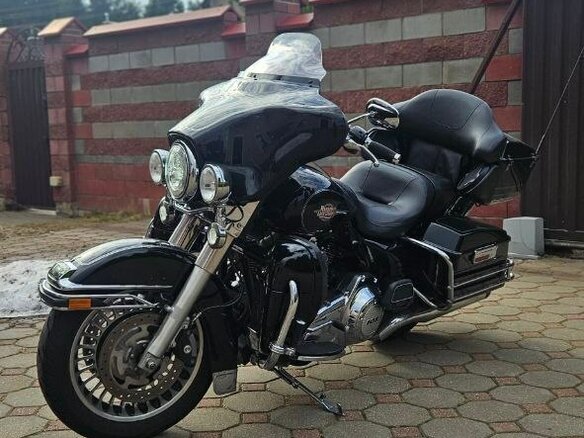 2011 Harley-Davidson Electra Glide, чёрный, 950000 рублей - вид 13