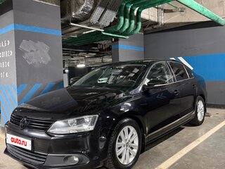 2013 Volkswagen Jetta VI, чёрный, 970000 рублей, вид 3