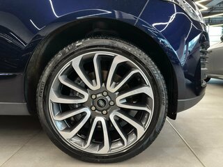 2021 Land Rover Range Rover IV Рестайлинг, синий, 10700000 рублей, вид 4
