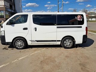 2015 Nissan NV350 Caravan, белый, 2170000 рублей, вид 4