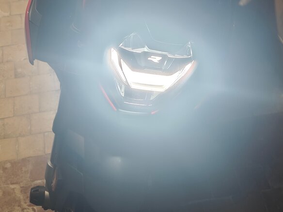 2022 BMW S 1000 R, красный, 1800000 рублей - вид 7