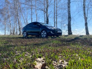 2013 Hyundai Solaris I, чёрный, 555555 рублей, вид 1
