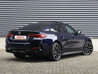 2026 BMW i4 xDrive40 G26 Рестайлинг, синий, 8140000 рублей, вид 2
