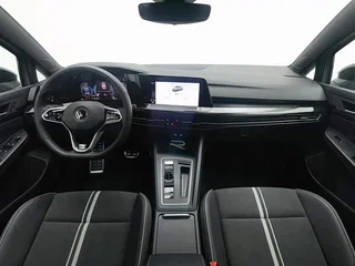 2022 Volkswagen Golf VIII, серый, 1990000 рублей, вид 5