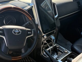 2012 Toyota Land Cruiser 200 Series Рестайлинг 1, белый, 3550000 рублей, вид 5