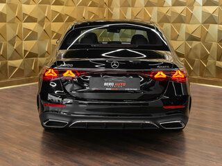 2026 Mercedes-Benz E-Класс 300 VI (W214, S214), чёрный, 9990000 рублей, вид 4