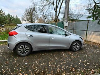 2016 Kia Ceed II Рестайлинг, серебристый, 1340000 рублей, вид 3